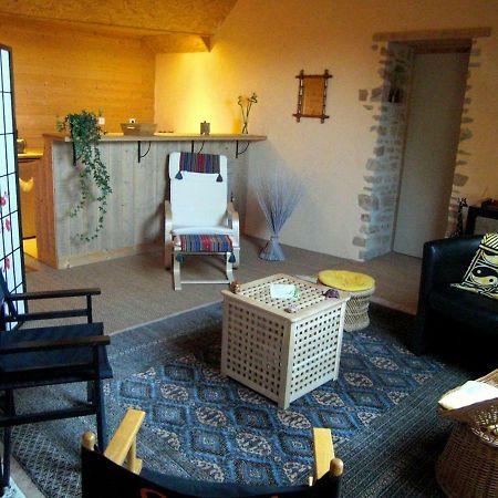 Les Hirondelles Hotel Sainte-Suzanne  Ngoại thất bức ảnh